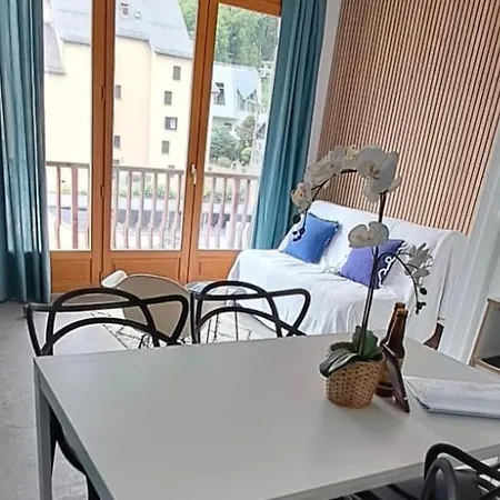 2 A 4 Personnes Luchon Centre Apartmán